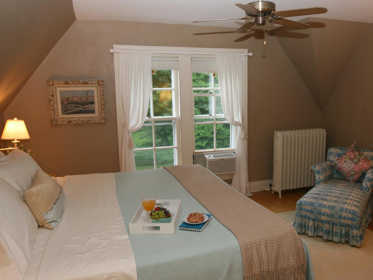 Dreamhouse Country Inn Bristol Rum bild